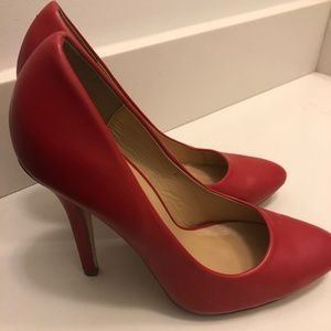 Charlotte Russe 4" Red Pumps